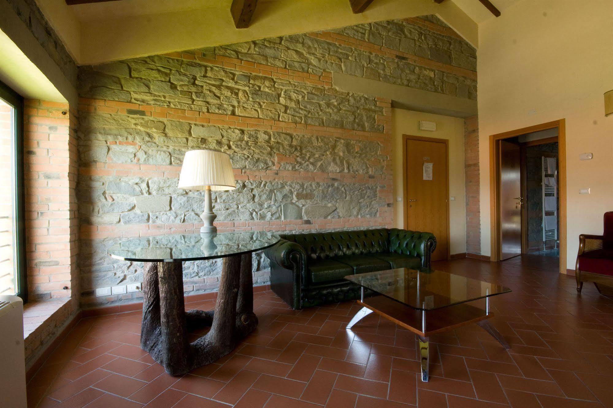 Gli Orzali Aparthotel ฟิเร็นซัวลา ภายนอก รูปภาพ