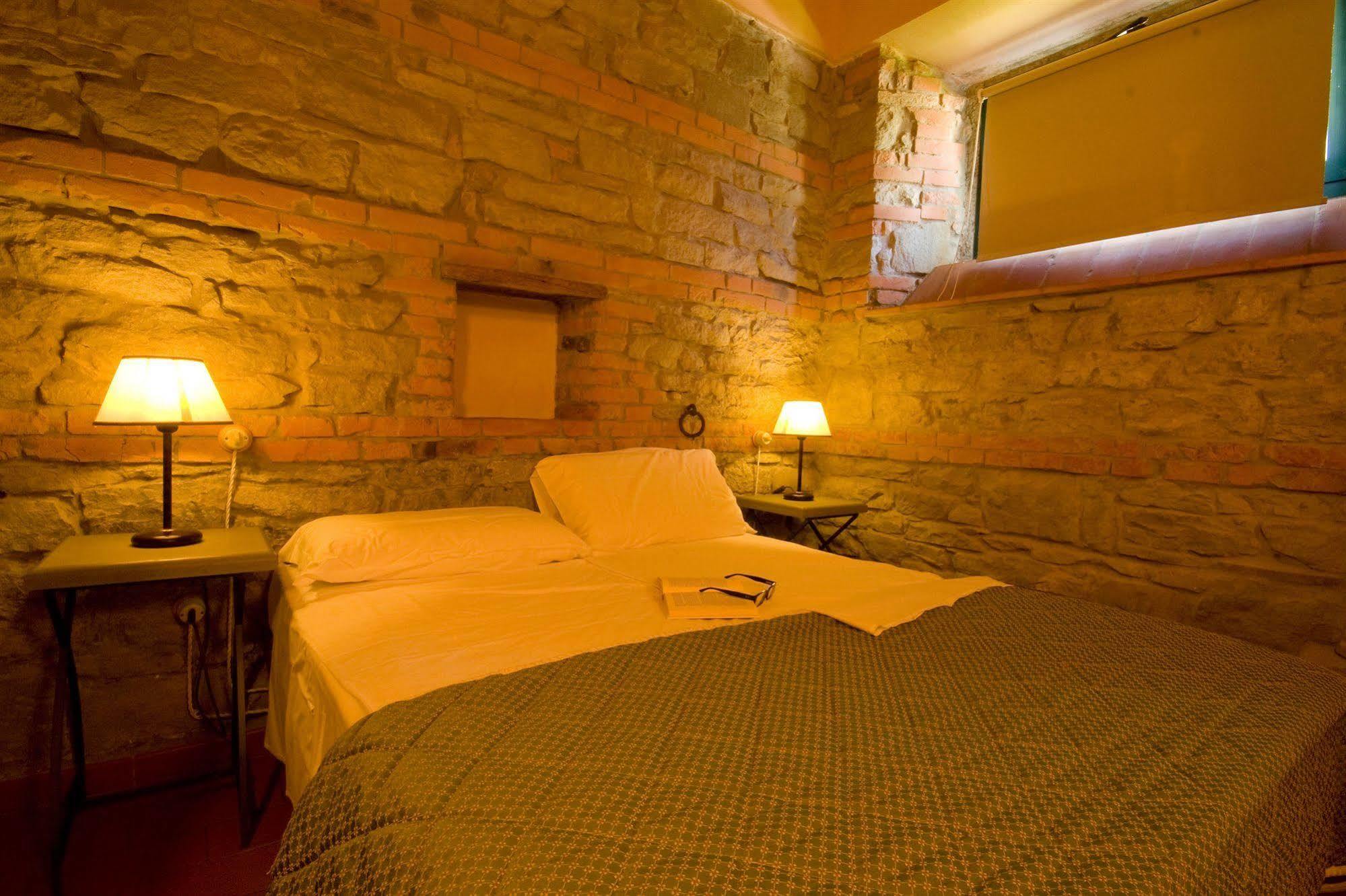Gli Orzali Aparthotel ฟิเร็นซัวลา ภายนอก รูปภาพ