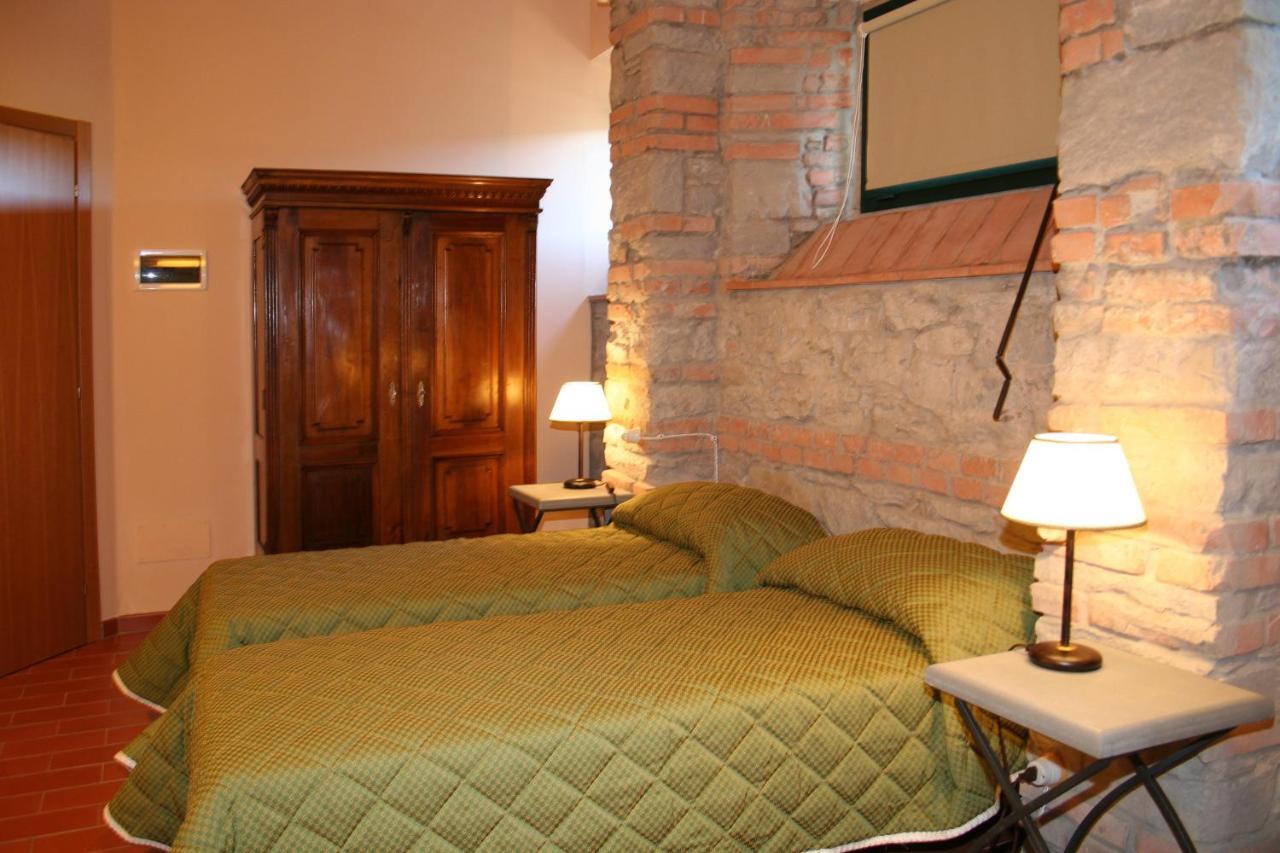 Gli Orzali Aparthotel ฟิเร็นซัวลา ภายนอก รูปภาพ