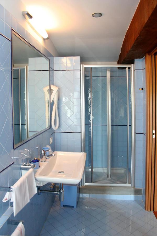 Gli Orzali Aparthotel ฟิเร็นซัวลา ภายนอก รูปภาพ